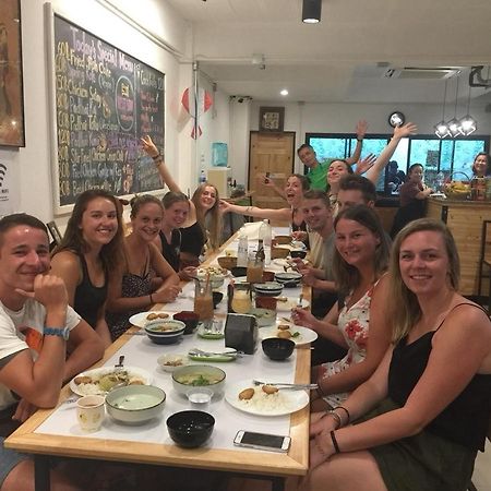 Best Stay Hostel At Lanta Koh Lanta Bagian luar foto