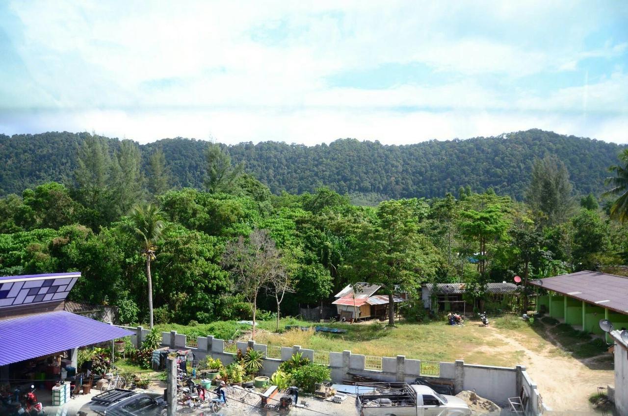 Best Stay Hostel At Lanta Koh Lanta Bagian luar foto