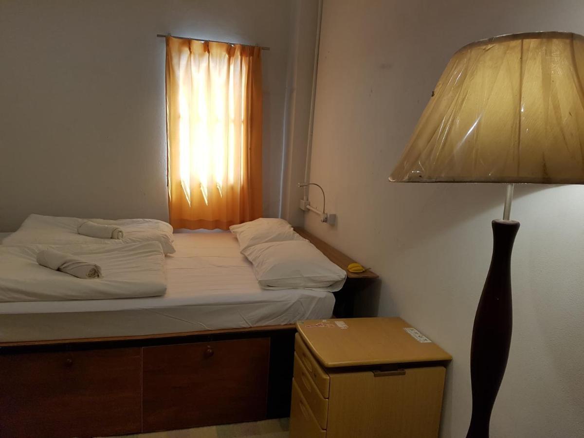 Best Stay Hostel At Lanta Koh Lanta Bagian luar foto