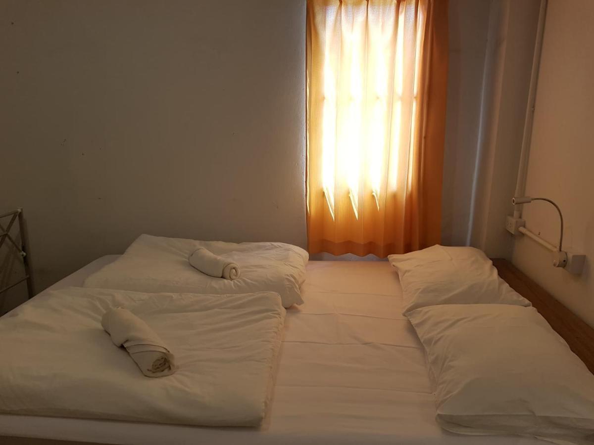 Best Stay Hostel At Lanta Koh Lanta Bagian luar foto